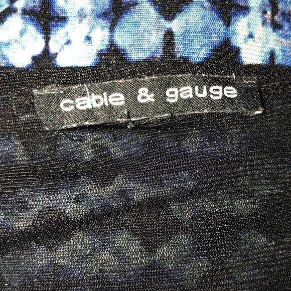 Cable & Gauge Stretchy Top Geometric Patte… - Picture 7 of 8